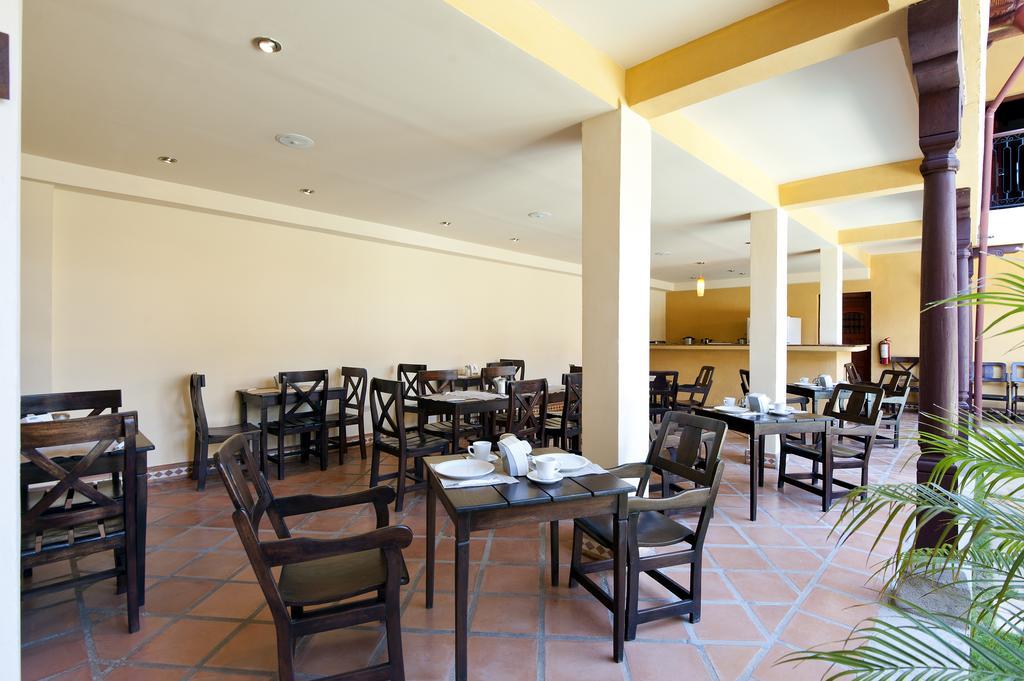 Hotel La Pergola กรานาดา ภายนอก รูปภาพ