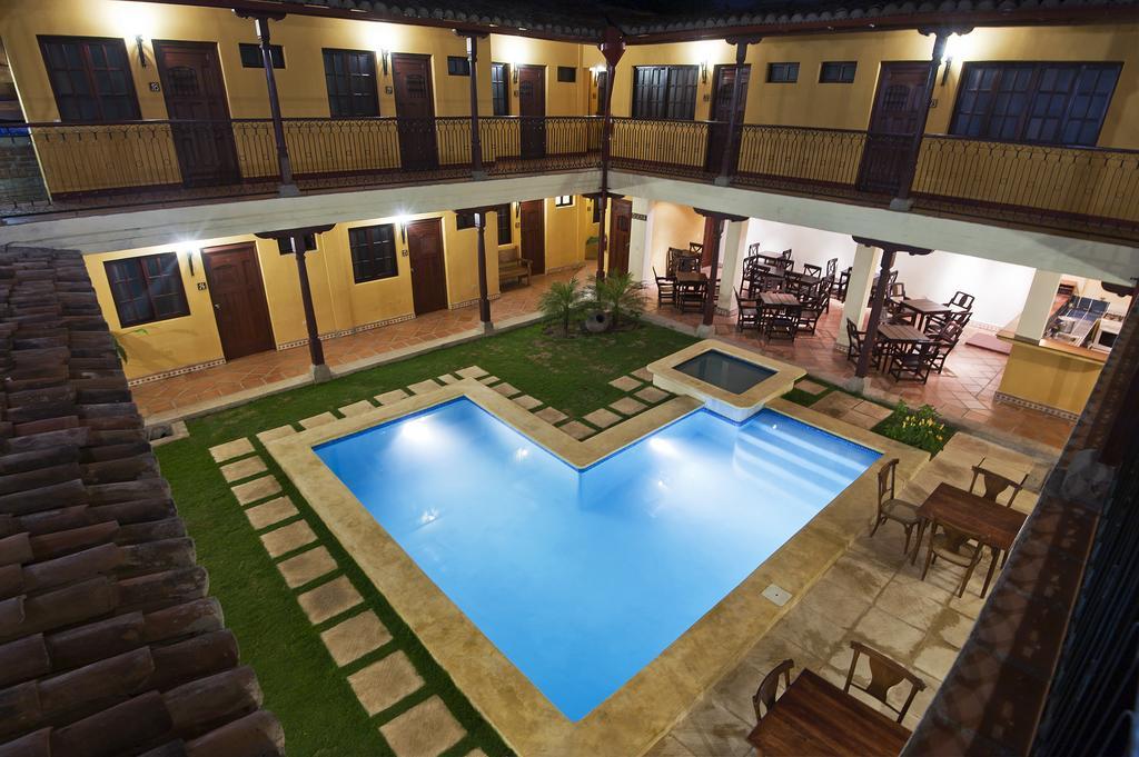 Hotel La Pergola กรานาดา ภายนอก รูปภาพ